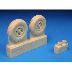 1/32 Supermarine Spitfire VIII/IX/XVI 4 Slot Block Tread Mainwheels for Tamiya kits