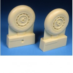 1/32 Ta 152H Main Wheels for Zokei-Mura/PCM Ta-152 kits