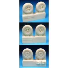 1/72 Fairey Firefly I, Barracuda Early Main Wheels for Frog / Special Hobby kits