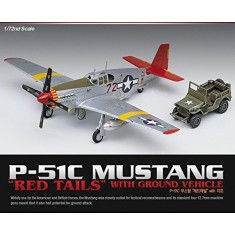 1/72 North American P-51C Mustang "Red Tails" w/Ground Vehicle