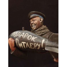 1/10 WWII Soviet Bomber Pilot "The Message" (1 Resin Bust)