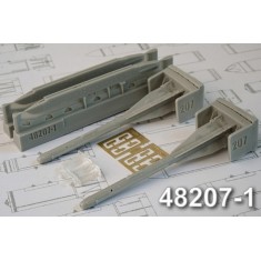 1/48 Russian R-60 Short Range Air to Air Missiles (2pcs) w/Air-Born Launchers P-62-I 