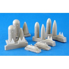 1/72 Junkers Ju-88 Late War Long Range Fuel Tank set