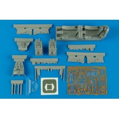 1/48 Republic F-105G Thunderchief Cockpit Set for HobbyBoss kits 