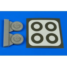 1/48 Spitfire Mk.V Wheels w/Paint Masks for Airfix kits