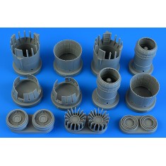 1/48 Lockheed SR-71A Blackbird Exhaust Nozzles Opened for Revell kits