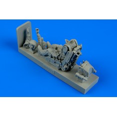 1/32 Soviet Su-27 Fighter Pilot w/Ejection Seat