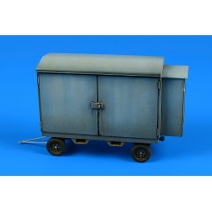 1/32 USAF F-2A Flightline Maintenance Shop Trailer