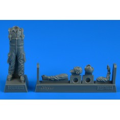 1/32 Warshaw Pact Aircraft Mechanic C