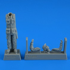 1/32 Korean War USAF Aircraft Mechanic