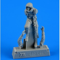 1/48 USAF Fighter Pilot - Pressure Suit 1960-1975 