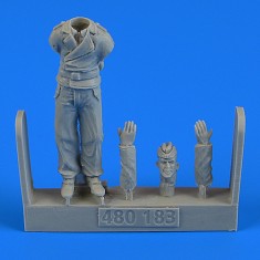 1/48 WWII German Tank Crew - Trooper A