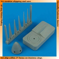 1/72 Supermarine Spitfire Mk.XIV Propeller with tool for Academy kits 