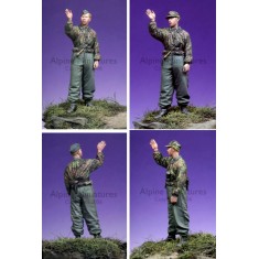 1/35 SS Panzer Recon Crew (1 figure)