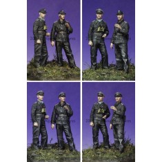 1/35 Late War WSS Panzer NCO Set (2 figures)