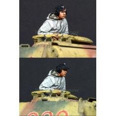 1/35 German Panther Commander #2 (1 figure)