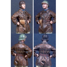 1/35 WWII French Tank Crew #2 (1 figure w/2 different heads)