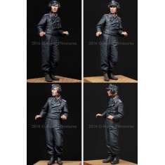1/35 WSS Tiger Commander