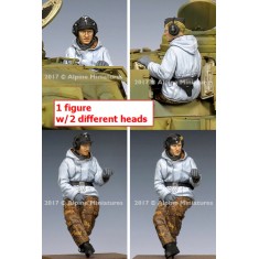 1/35 WSS Panzer Gunner Winter (1 figure w/2 different heads)