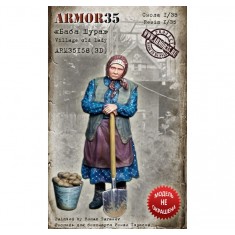 1/35 Village Old Lady 