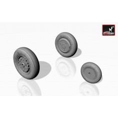 1/72 Sukhoj Su-7B Early Wheels 