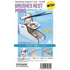 Brushes Rest MONO SNOW