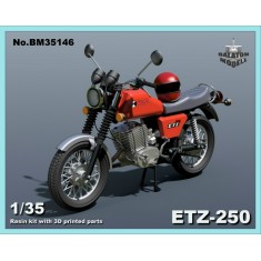 1/35 ETZ-250 Motorcycle