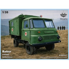 1/35 Robur Lo2002 Ambulance