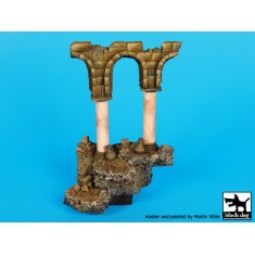 1/35 Columns Base No.2 (Base Size: 100mm x 70mm)