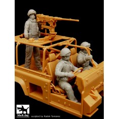 1/35 British Crew for Defender Wolf Afghanistan (3 figures)