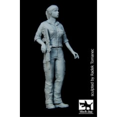 1/35 Israeli Woman Soldier Vol.1 (1 resin figure)