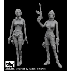 1/35 Post Apocalyptic Women Set (2 figures)