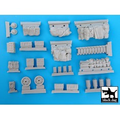 1/35 British Sherman Firefly Accessories / Stowage Set for Dragon kit