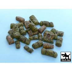 1/48 Tentage + Bedrolls #1 Accessories Set (24 resin parts)