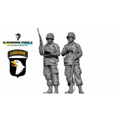 1/16 WWII US 101st Airborne Sergeant and Sniper at Carentan (2 Figures)