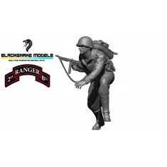 1/48 WWII US 2nd Ranger Battalion Advancing Assault Soldier Figure