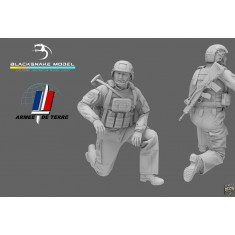 1/35 French Soldier #5 Artilleur 01 (1 figure)