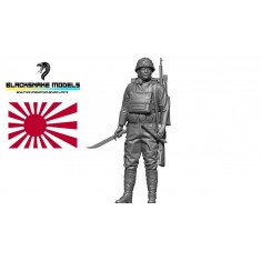 1/35 WWII Imperial Japanese Infantryman with Machete Figure