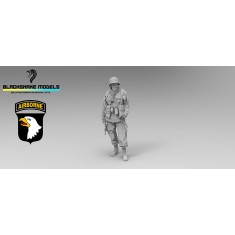 1/35 Soldier of the 101st Airborne in Bastogne #22