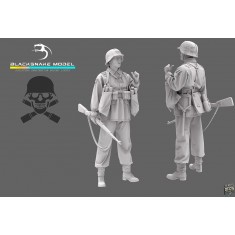1/35 German Waffen Soldier #12 (1 figure)