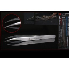Curved Tip Model Tweezers