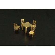 1/144 Table and Chairs