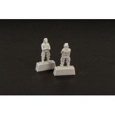 1/144 WWII Japanese Pilot (2 figures)