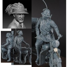 1/35 Italian Bersagliere for Guzzi 32 Motorcycle