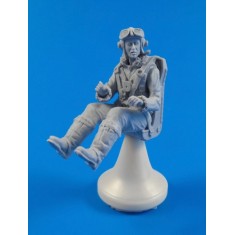 1/32 British Tempest Pilot, Sitting for 1/32 Special Hobby kit