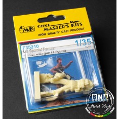 1/35 US Special Forces Soldier with Gun (1 figure)
