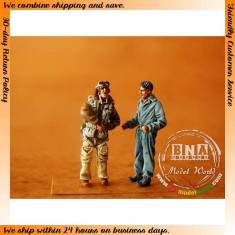 1/48 WWII Italian Pilot and Mechanic (2 Figures)