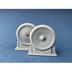 1/35 Front Treugolnik ''Elka'' Smooth Tread Tyres