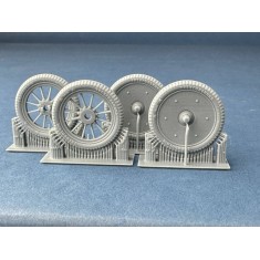 1/35 Rear Double Treugolnik ''Elka'' Herringbone Tyres with Armored Disc Cover