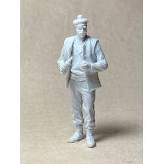 1/35 French Marine Armoured Car Crewman With A Bottle Of Wine